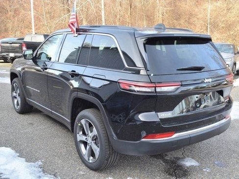 New 2025 Jeep Grand Cherokee Limited image 6