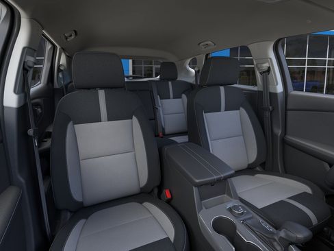 New 2026 Chevrolet Blazer LT w/ Convenience Package FWD image 17
