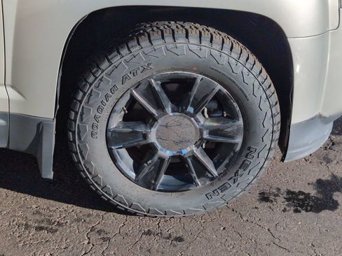 Used 2013 GMC Terrain SLE image 9