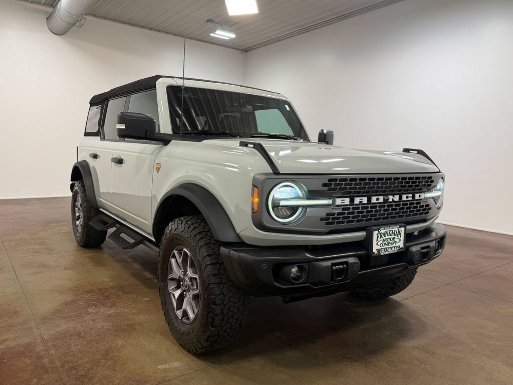 Used 2023 Ford Bronco Badlands AWD/4WD image 30
