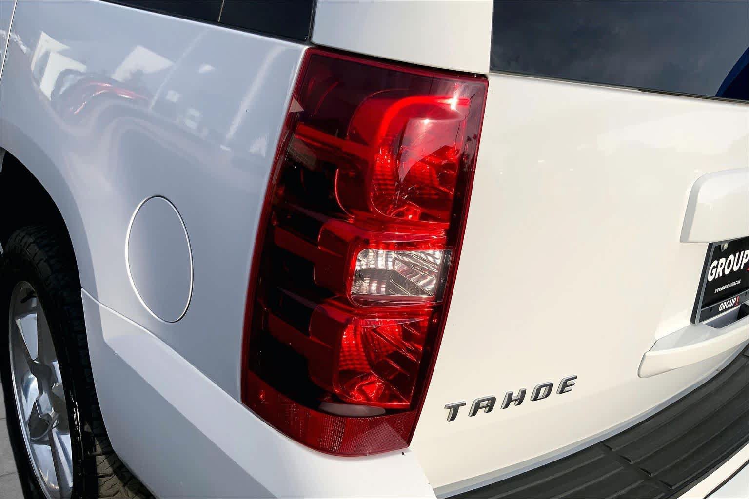 Used 2010 Chevrolet Tahoe LT w/ Luxury Package RWD image 26