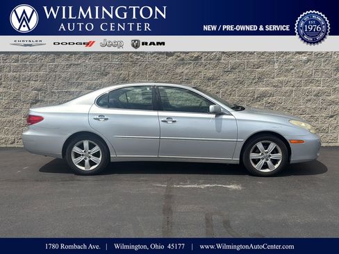 Used 2005 Lexus ES 330 FWD image 1