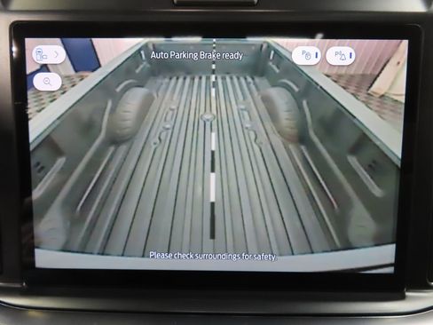 Used 2025 Ford F450 Platinum image 22