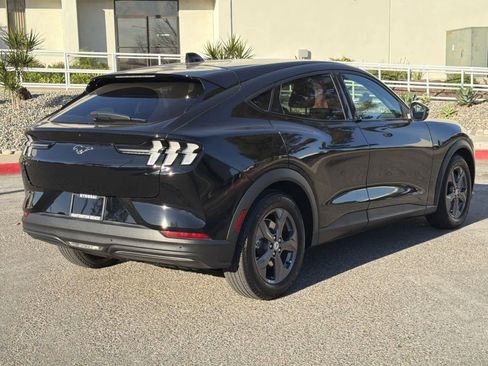 Used 2022 Ford Mustang Mach-E Select image 6