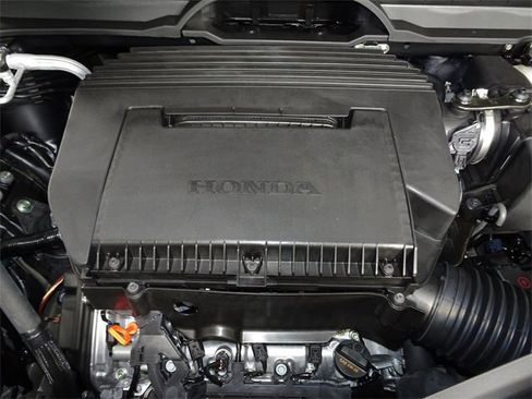 New 2025 Honda Pilot Touring image 10