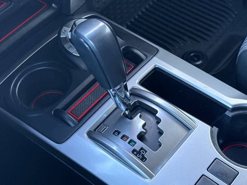 Used 2021 Toyota 4Runner SR5 image 24