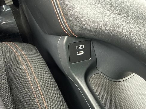Used 2025 Honda HR-V Sport image 26