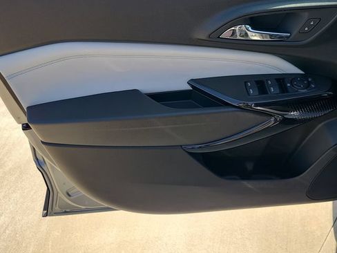 New 2026 Chevrolet Trax LT w/ Midnight Edition FWD image 20