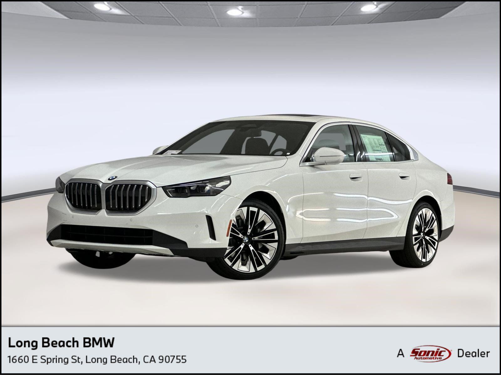 Used 2026 BMW 530i RWD image 1