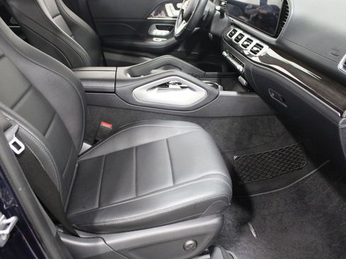 Used 2020 Mercedes-Benz GLS 450 4MATIC w/ Convenience Package image 31