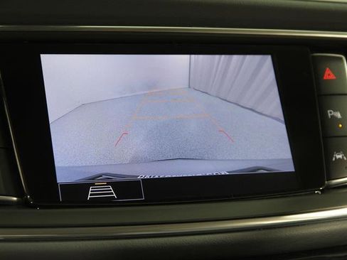 Used 2021 Buick Enclave Premium w/ Sun and Sites Package image 14