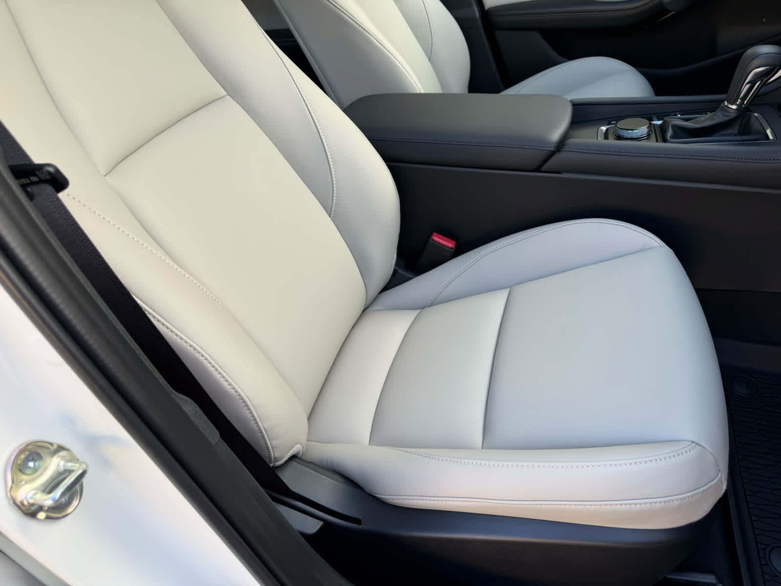 New 2026 MAZDA MAZDA3 2.5 S Sedan w/ Preferred Pkg FWD image 8