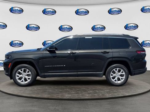 Used 2022 Jeep Grand Cherokee L Limited AWD/4WD image 2