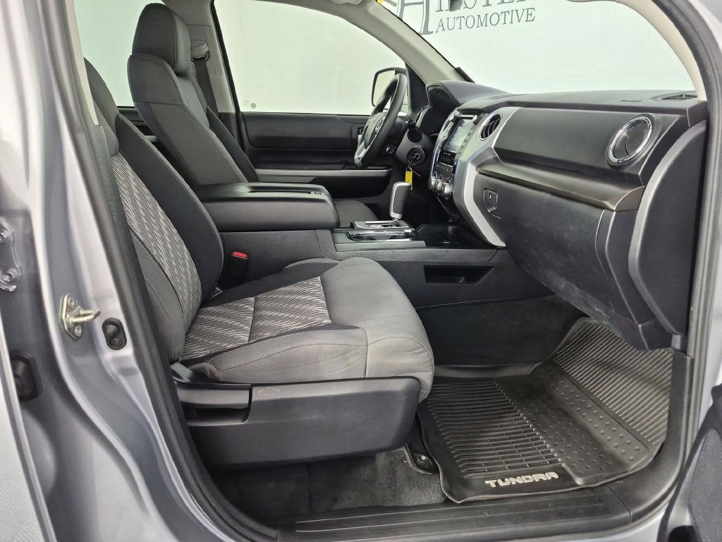 Used 2020 Toyota Tundra SR5 w/ SR5 Upgrade Package RWD image 37