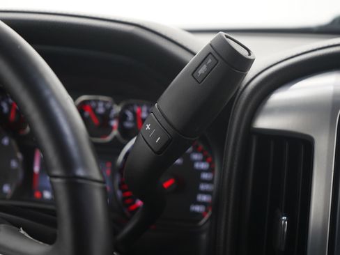 Used 2015 GMC Sierra 1500 SLT w/ SLT Crew Cab Value Package image 18