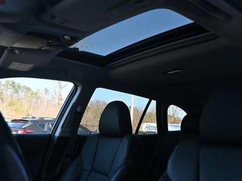 Used 2022 Subaru Outback Limited image 19