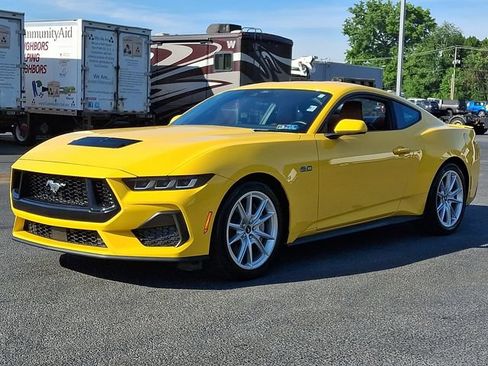 Used 2024 Ford Mustang GT Premium RWD image 6