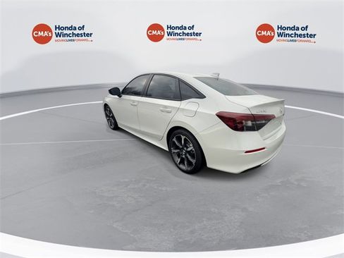 Used 2025 Honda Civic Sport Touring image 7