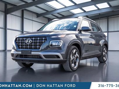 Used 2025 Hyundai Venue SEL