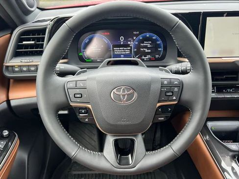 Certified 2026 Toyota Crown Signia w/ Advanced Technology Package AWD/4WD image 22