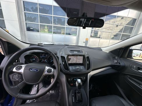 Used 2015 Ford Escape SE w/ Equipment Group 201A AWD/4WD image 31