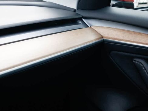 Used 2021 Tesla Model 3 Long Range image 34