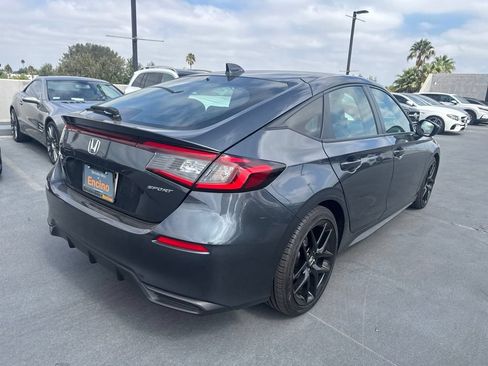 Used 2025 Honda Civic Sport image 5