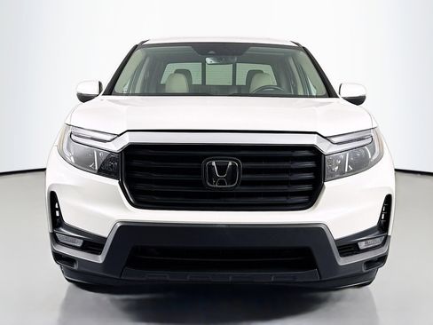 Certified 2023 Honda Ridgeline RTL image 2