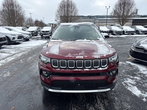 Used 2022 Jeep Compass Limited image 7