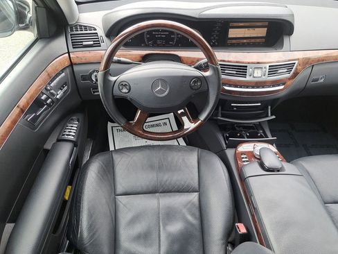 Used 2007 Mercedes-Benz S 550 image 12