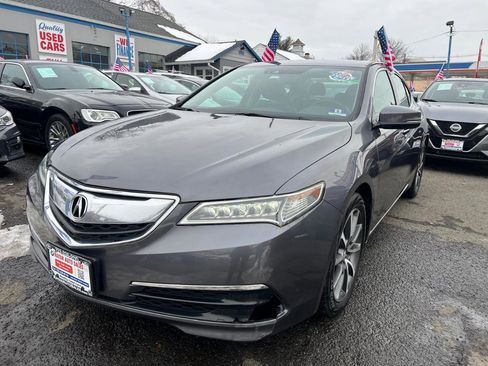 Used 2017 Acura TLX V6 SH-AWD w/ Technology Pkg image 4