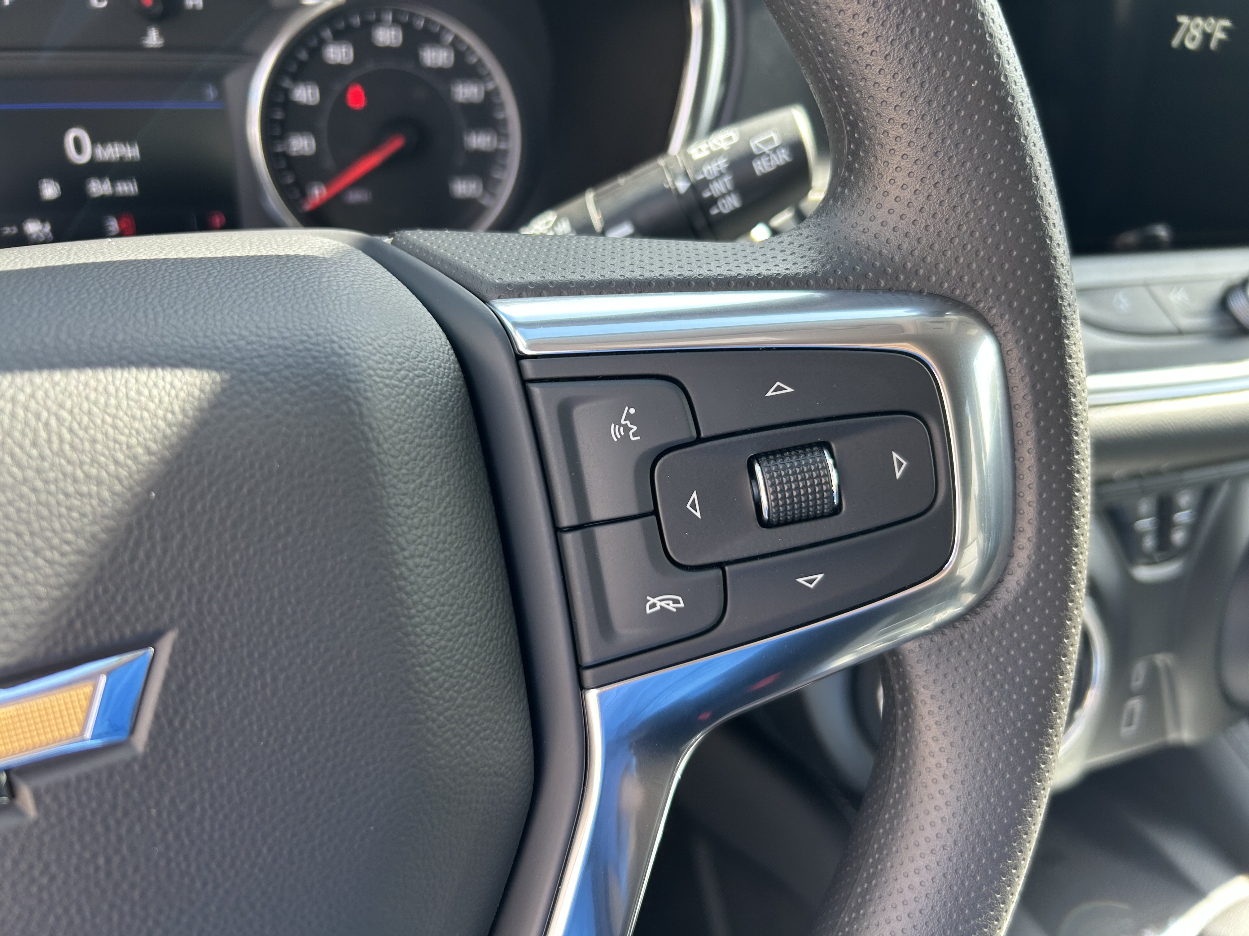 New 2026 Chevrolet Blazer LT w/ Convenience Package FWD image 18