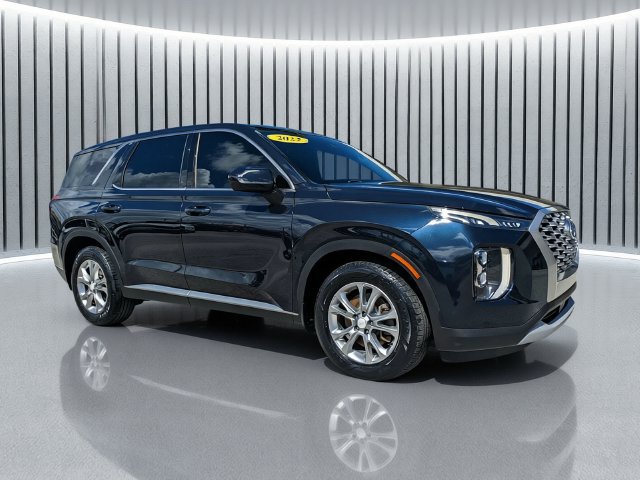 Used 2022 Hyundai Palisade SE FWD image 2