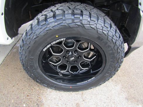 Used 2021 RAM 1500 Big Horn AWD/4WD image 18
