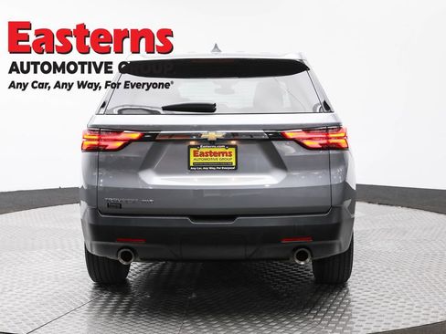 Used 2023 Chevrolet Traverse LS w/ Safety Package image 6