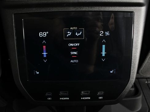 New 2026 GMC Yukon XL Denali Ultimate w/ LPO, Floor Liner Package AWD/4WD image 24