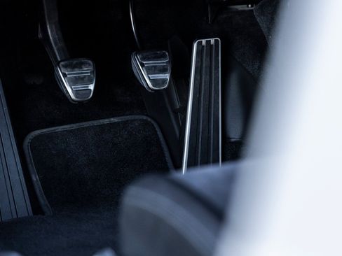 Used 2008 Porsche 911 GT3 RS image 39