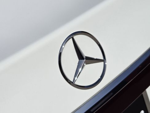 Certified 2024 Mercedes-Benz E 350 4MATIC Sedan image 9