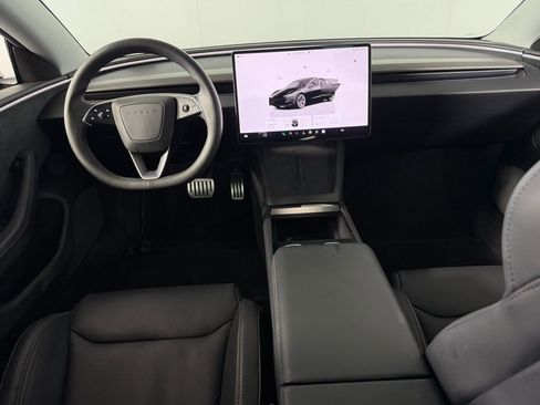 Used 2024 Tesla Model 3 Performance image 11