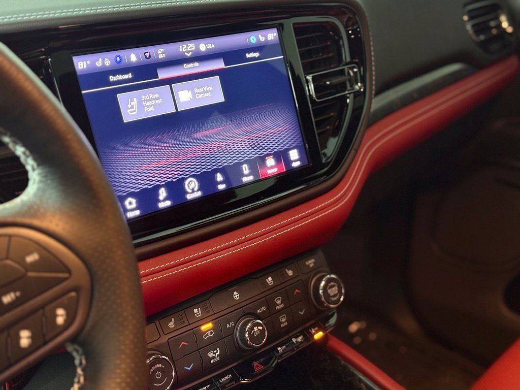 Used 2024 Dodge Durango SRT Hellcat AWD/4WD image 14