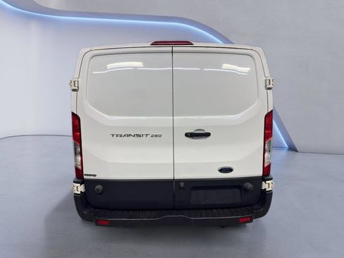 Used 2019 Ford Transit 250 148 Low Roof RWD image 5