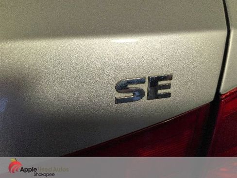 Used 2013 Volkswagen Passat 2.5 SE FWD image 4