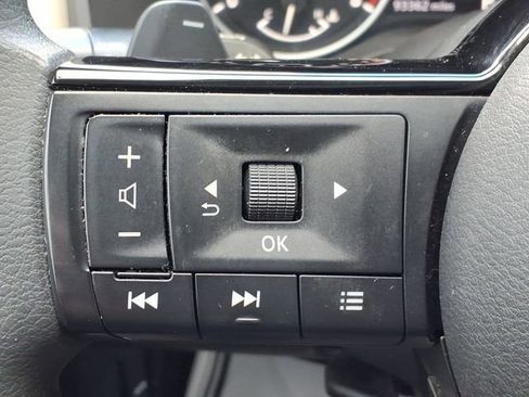 Used 2021 Nissan Rogue SV FWD image 31