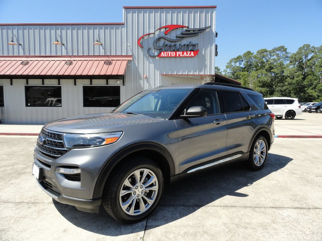 Used 2021 Ford Explorer XLT w/ Equipment Group 202A RWD image 1