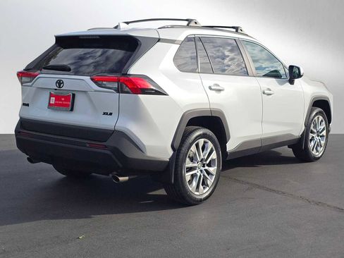 Certified 2023 Toyota RAV4 XLE Premium image 3