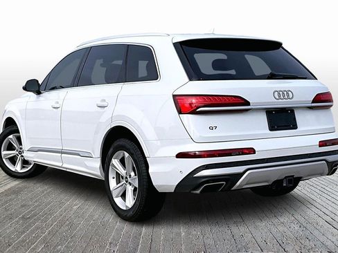 Used 2025 Audi Q7 3.0T Premium image 6