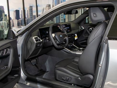 Used 2025 BMW 230i xDrive Coupe image 13