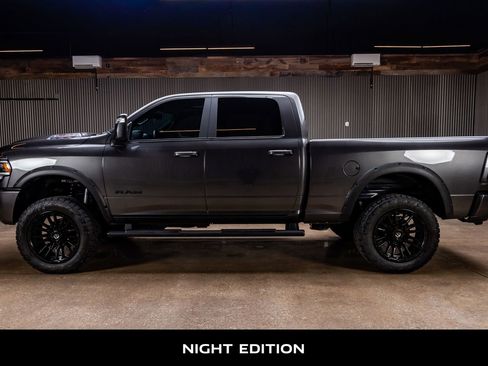 Used 2024 RAM 2500 Laramie w/ Night Edition AWD/4WD image 5