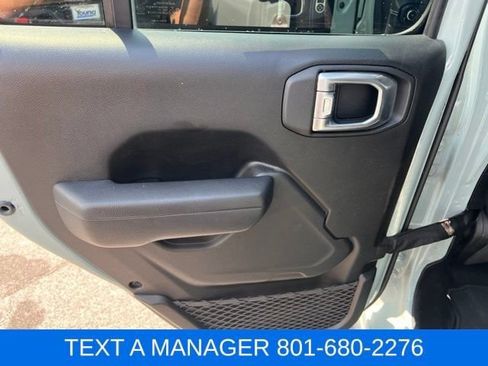 Used 2024 Jeep Wrangler Unlimited Rubicon 4xe w/ Capability Package AWD/4WD image 38
