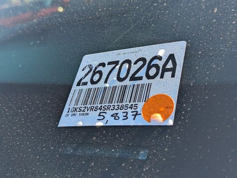 Used 2025 GMC Yukon AT4 Ultimate image 36